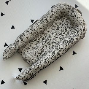 Like New DockATot Deluxe COVER only - Painted Spots dock A tot